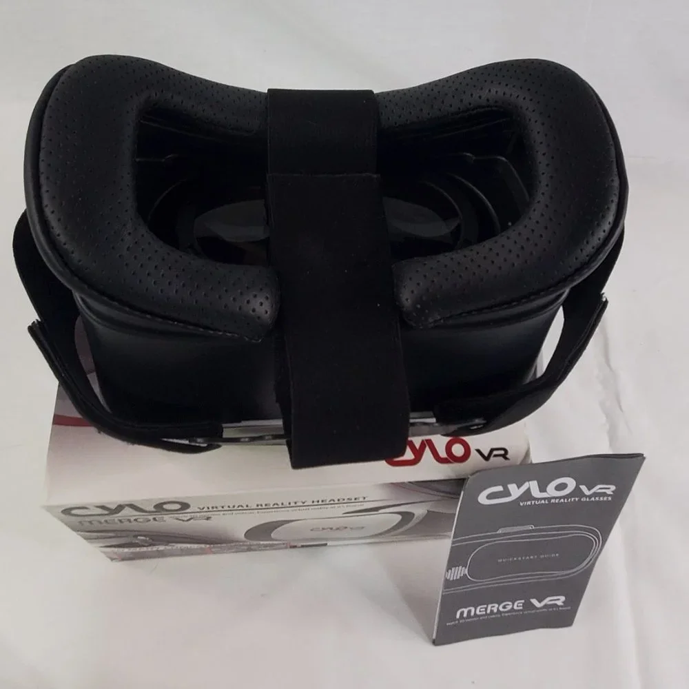 CYLO Virtual Reality Headset